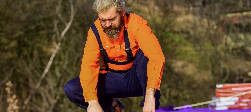 image of roofer